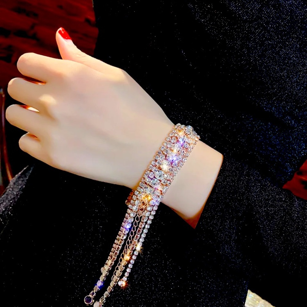 Gold Tone Crystal Rhinestone Statement Bracelet with Fringe Drops, 9 in NWT